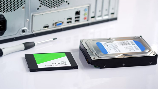 حلول تخزين SSDs فترة زمنية أطول من أقراص HDDs