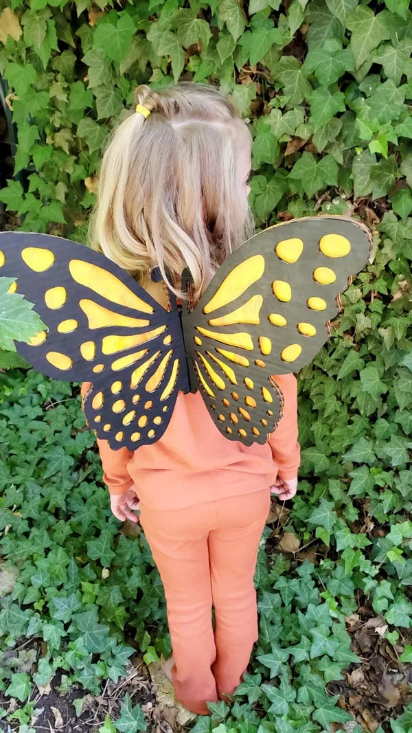 I love a great costume and these wings are my favorite for this spooky season!   It was so fun to watch my little model flutter around the yard!