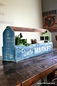 farmhouse decor, old sign stencils, beyond the picket fence, pallet wood, reclaimed wood, http://bec4-beyondthepicketfence.blogspot.com/2015/04/farmers-market-toolbox.html