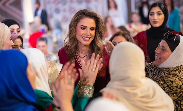 Princess Iman wore a Haneen bridal gown by Reema Dahbour. Rajwa Al Saif, Princess Muna, Princess Aisha and Princess Zein