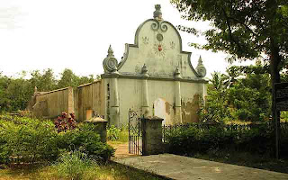 De-lannoy-Tomb