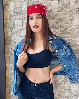 Somya daundkar TikTok
