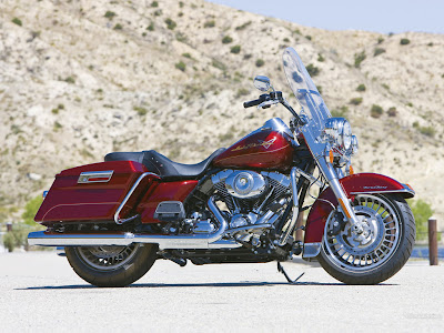 2009 Harley Davidson FLHR Road King