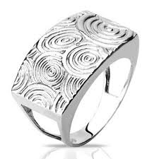 Anéis de prata masculino: Metal de luxo e sofisticação