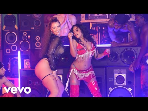 Gabby B, Mikaila Murphy - Earthquake (Official Video) Download MP4 720