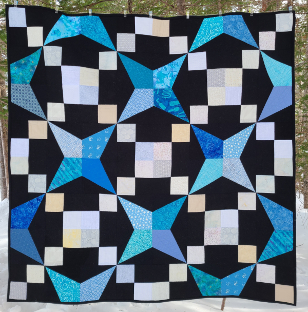 Stand Out Starburst quilt pattern | DevotedQuilter.com