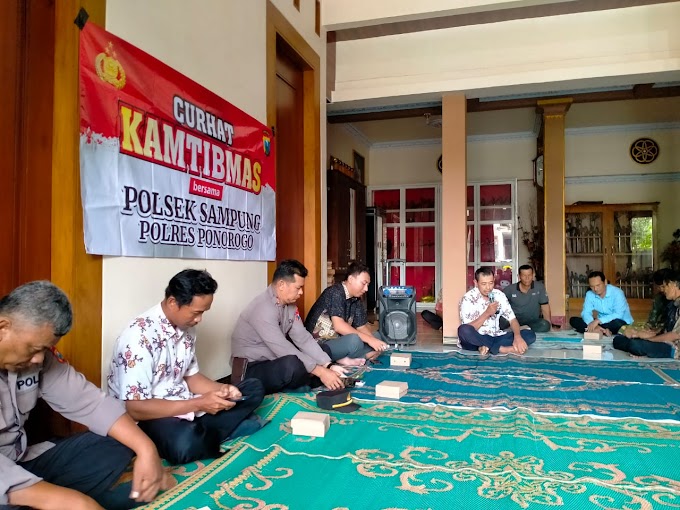 Kapolsek Sampung Melaksanakan Curhat Kamtibmas Dengan Masyarakat Desa Jenangan