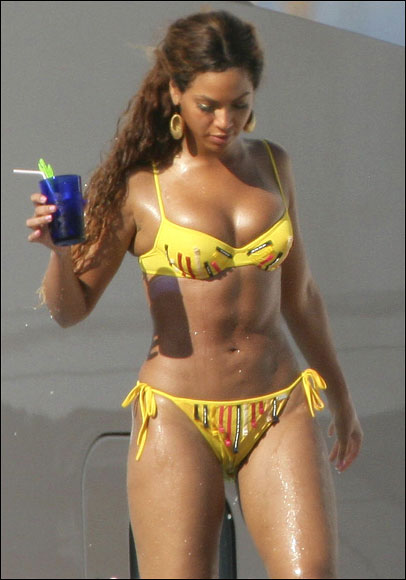 beyonce in bikinis