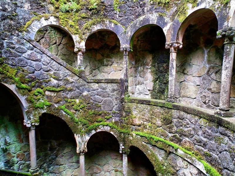 The Initiation Well | Quinta da Regaleira