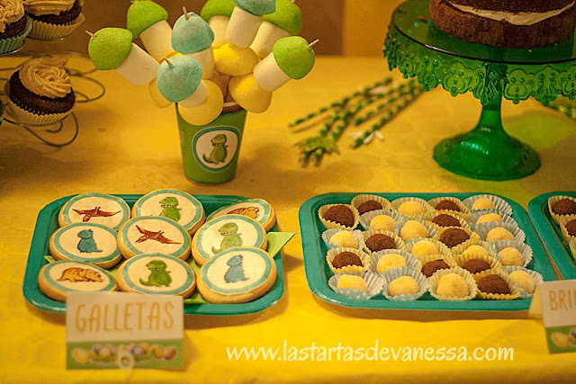 Galletas fiesta dinosaurio