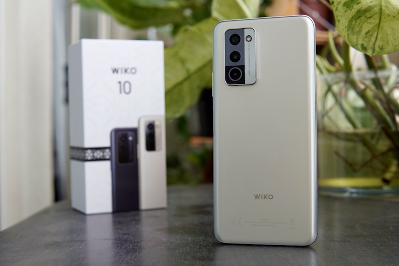 WIKO 10 Review