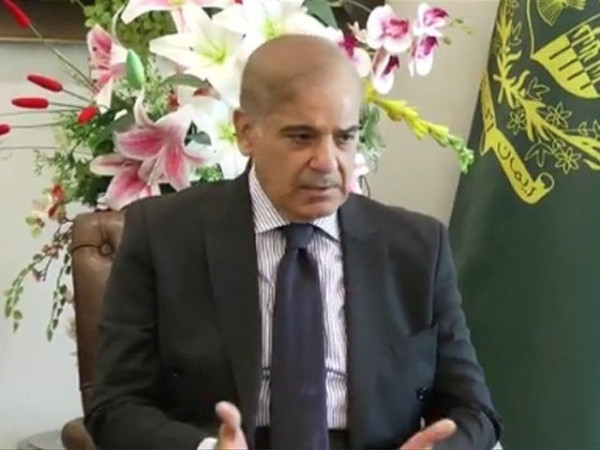 The Army Chief provided full support to deal with Lashkar in Islamabad, Prime Minister