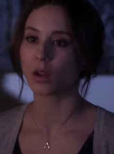 PLL Spencer (Troian Bellisario) wearing Dogeared Reminder Wishbone necklace in gold episode 6x07