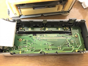 パイオニア CDプレーヤー PD-F21 内部の基板
