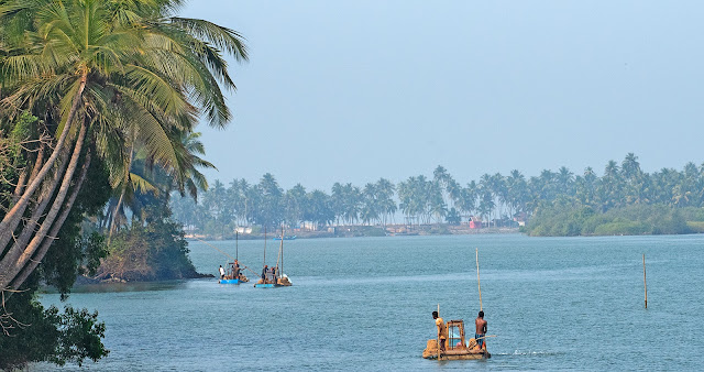 மணல் கொள்ளை நதி நீர் இந்தியா கர்நாடகா