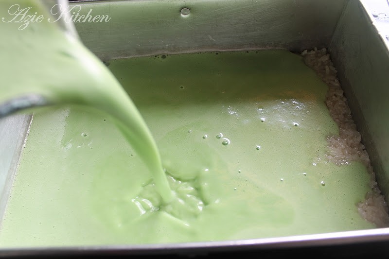 Kuih Seri Muka Bakar Yang Sangat Enak - Azie Kitchen