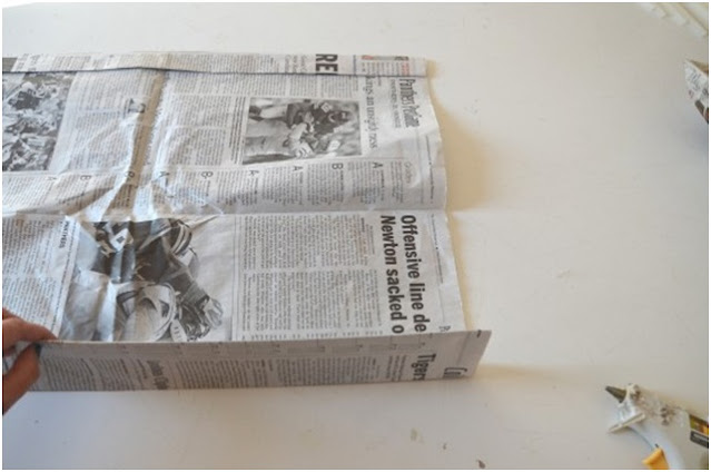 Gazete Kağıdından Hediye Paketi Yapımı