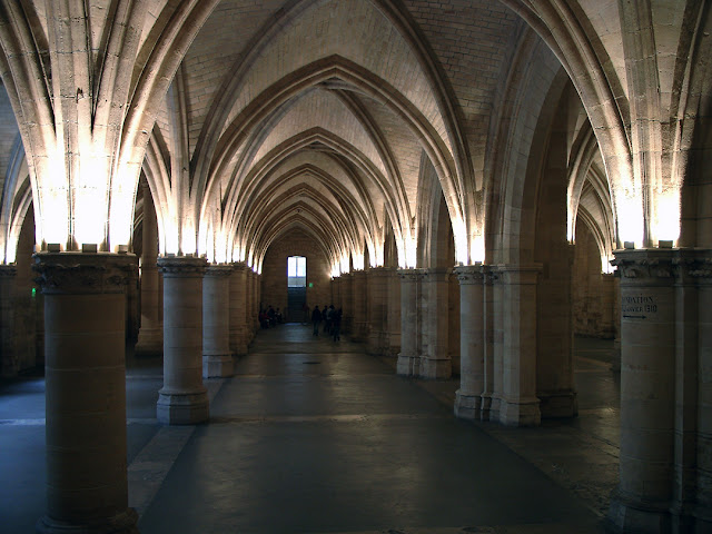 Salle des hommes d'armes (Hall of the Men-at-arms), Conciergerie, Île de la Cité, Paris