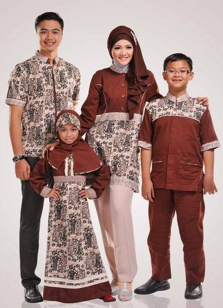 Ide Baju Muslim Sarimbit Keluarga Style Fashion Lebaran 