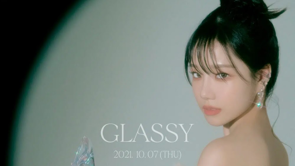 Jo Yuri ex IZ*ONE Ready to Debut Solo With 'GLASSY'