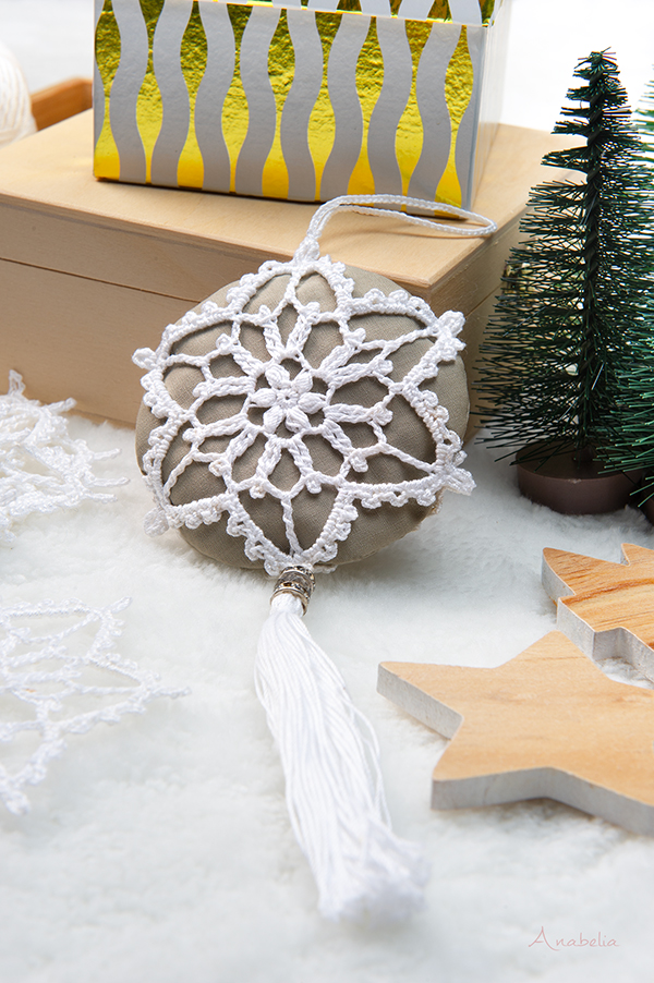 3 Christmas crochet decoration patterns by Anabelia Craft Design