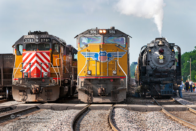 Just south of W. 14th St., UP 844 is stopped at Coffeyville, KS., next to UP 5156 and CEFX 2791