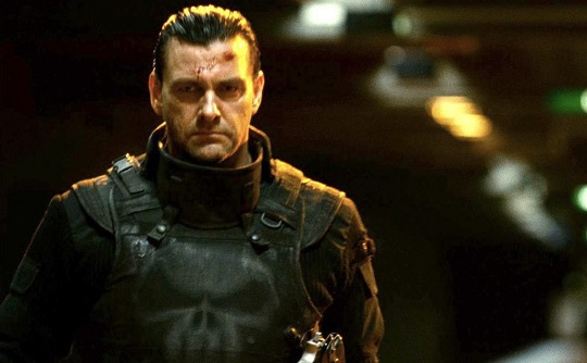 Marvel Studios presta homenagem a Ray Stevenson