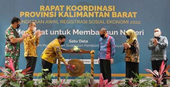 Rapat Koordinasi Registrasi Sosial Ekonomi Provinsi Kalimantan Barat di Hotel Mercure Pontianak