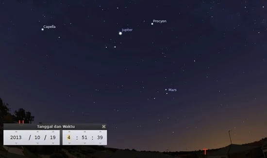 Amati 'Karnaval Langit' Malam Ini, 5 Planet dan Purnama