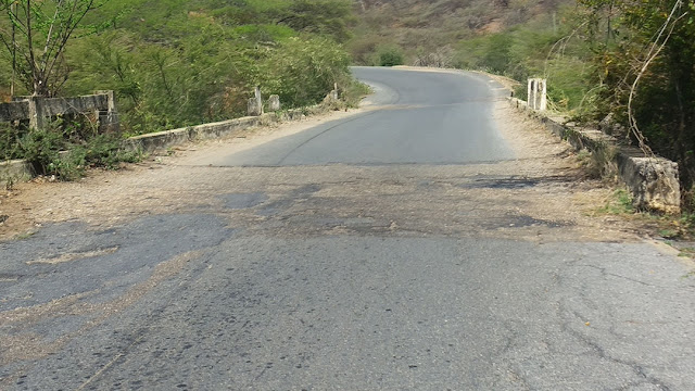 CARRETERA VIEJA CARORA-BARQUISIMETO EN EL OLVIDO