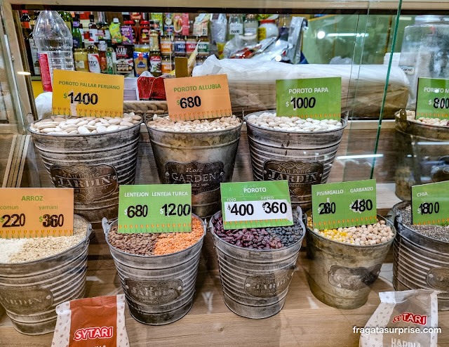 Barraca de cereais no Mercado Central de Mendoza, Argentina