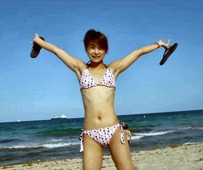 guo jingjing in a bikini