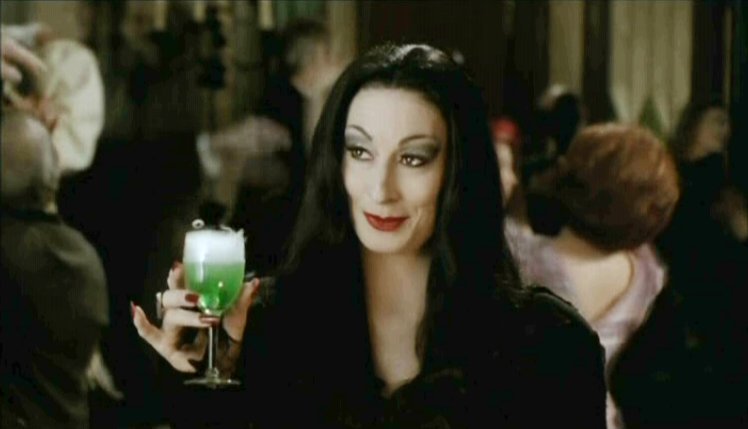 Anjelica huston morticia addams family Anjelica Huston 1991 Addams Family 