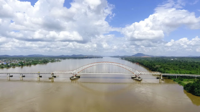 KAWASAN WISATA JEMBATAN TAYAN