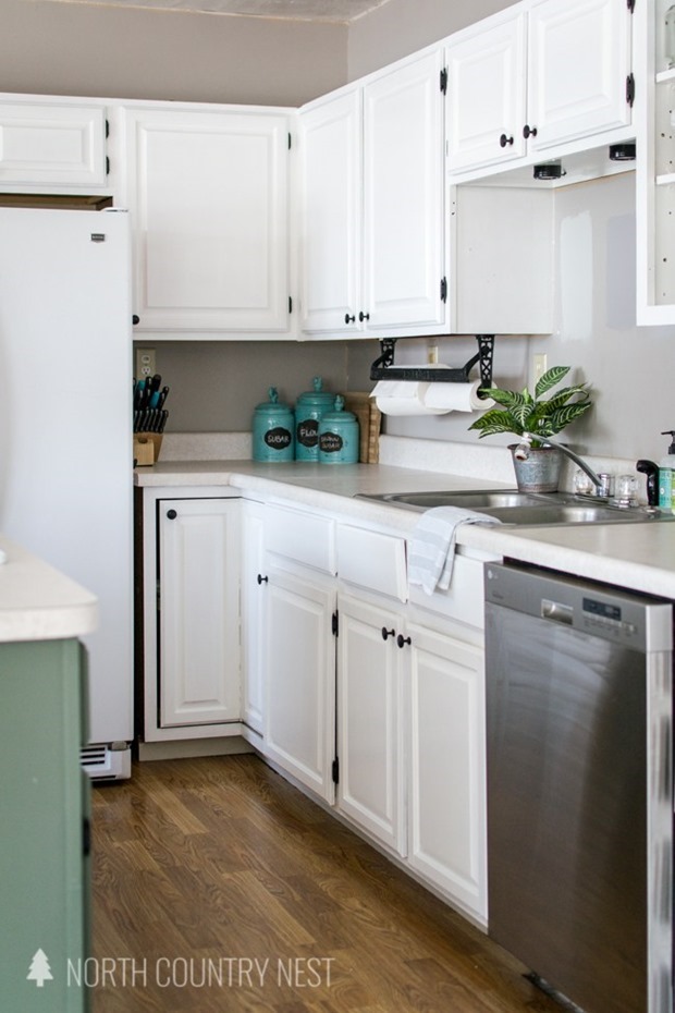 How-to-repaint-kitchen-cabinets-33