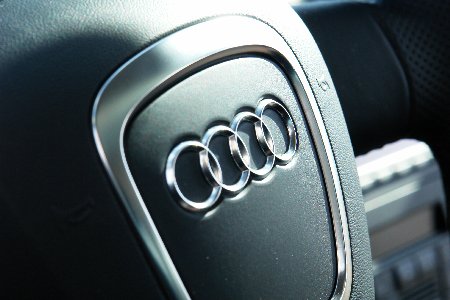 audi logo wallpaper