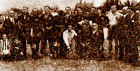 Selección de ESPAÑA - Temporada 1925-26 - HUNGRÍA 0, ESPAÑA 1 (Carmelo) - 04/10/1925 - Partido amistoso - Budapest (Hungría), Estadio Ullöi út. del Ferencvaros - Alineación: Zamora; Pasarín, Juanín; Samitier, Gamborena, José Mª Peña; Piera, Cubells, Errazquin, Carmelo y Chirri I (Polo, 20')