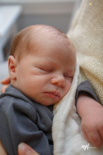 MJD Photography, Lifestyle and Documentary Family Photography, Newborn Session, Hanson, Massachusetts, Martha Duffy