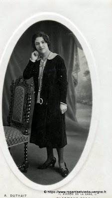 Mode femme 1900-1940 photo noir et blanc ancienne