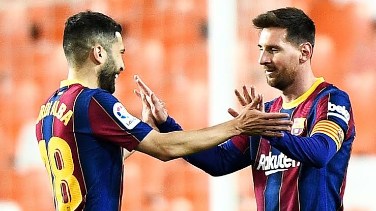 Lionel Messi sends goodbye message to Jordi Alba after Barcelona exit announced