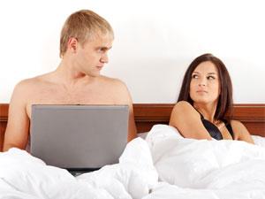 Net Addiction Can Be A Reason Behind Break Up! - busy man from his wife