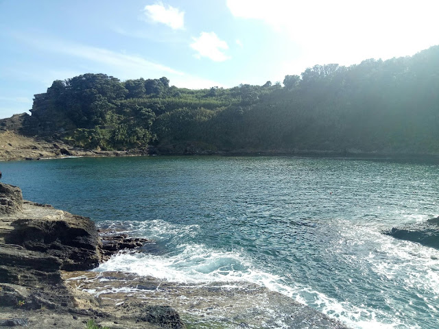 The Islet of  Ilheu de Vila Franca is just outside the town with the same name, it offers a secluded lagoon with clear and rather warm water for swimming. Boats depart from the marina hourly during the day. Sao Miguel - Azores