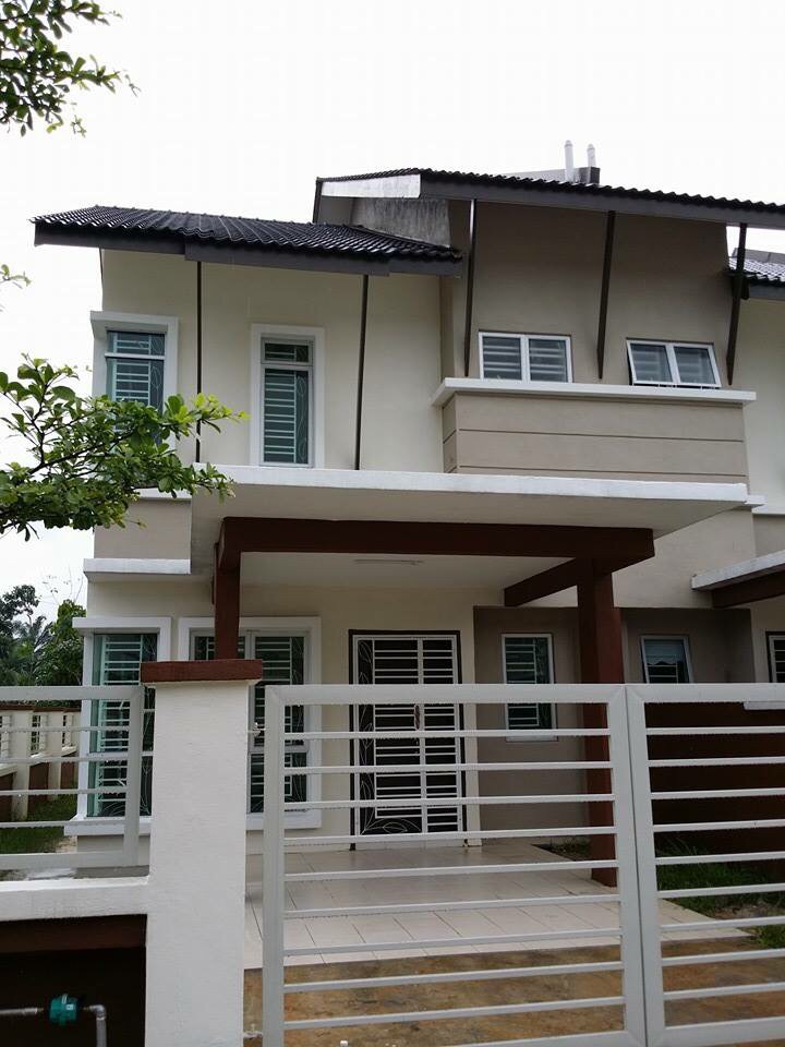  Rumah Teres 2 Tingkat Shah Alam  For Sale Renovated 