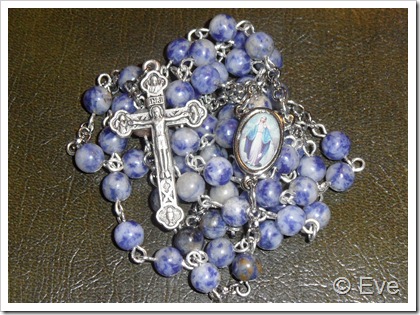 Rosaries un Co 021