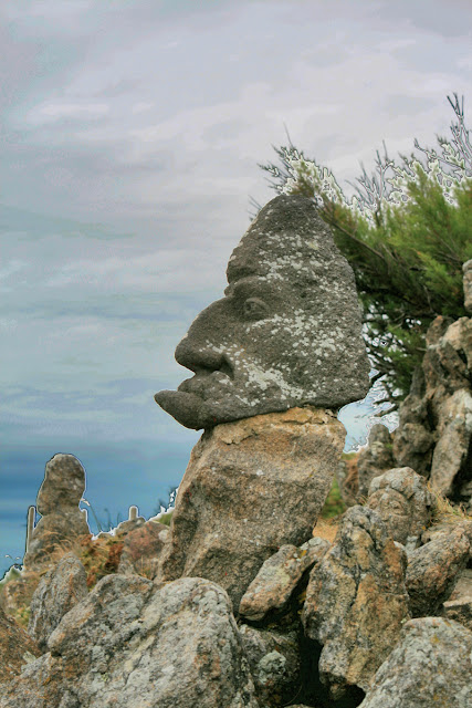 Sculptures l’Abbé Fouré. Скульптуры аббата Фуре.