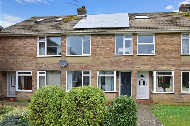 3 bed house, The Peacheries, Chichester