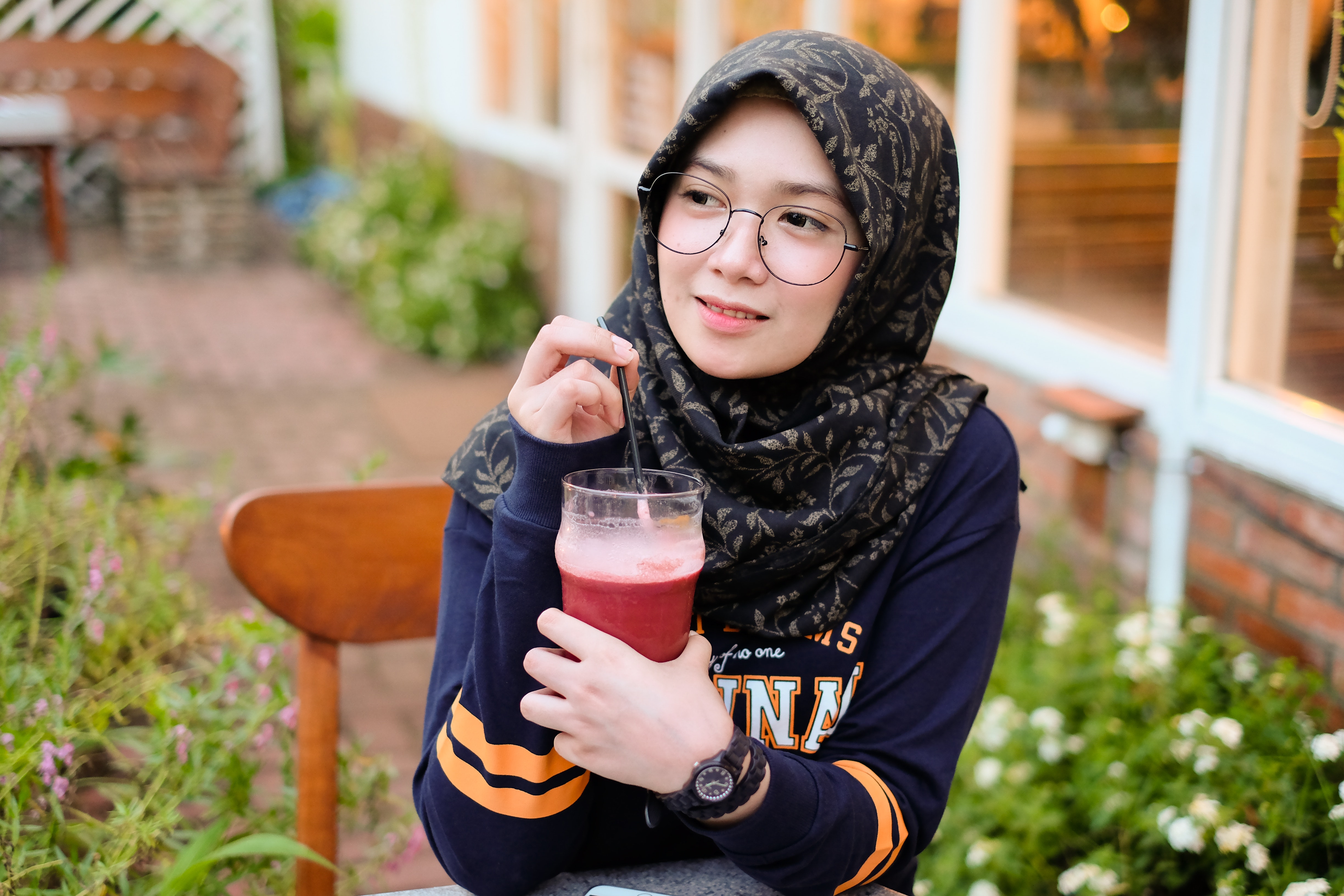 Landscape Gadis HIjaber Indonesia Wallpaper HD
