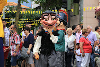 Gigantes y cabezudos en las fiestas de Barakaldo