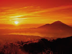 Rekomendasi Tempat Berburu Sunset dan Sunrise di Malang, Penikmat Senja Harus Tau Ini 