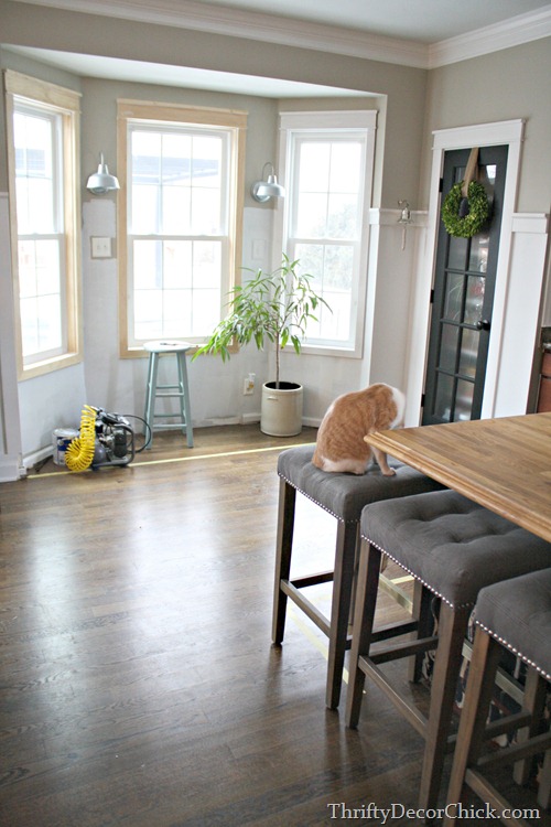 bay window kitchen